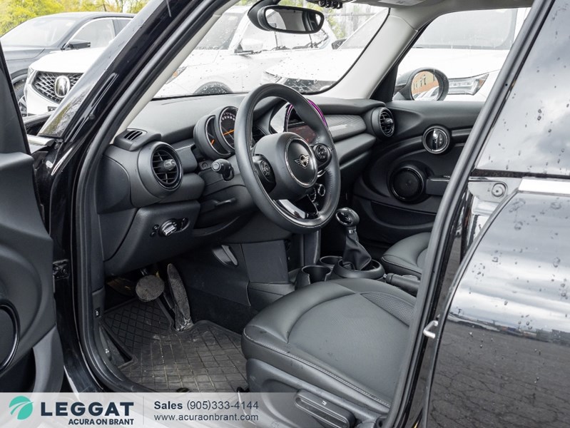 2019 MINI 5 Door Cooper FWD