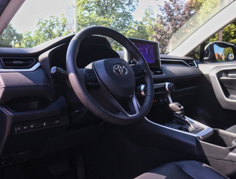 2024 Toyota RAV4 XLE AWD
