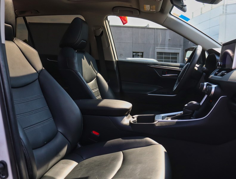 2024 Toyota RAV4 XLE AWD