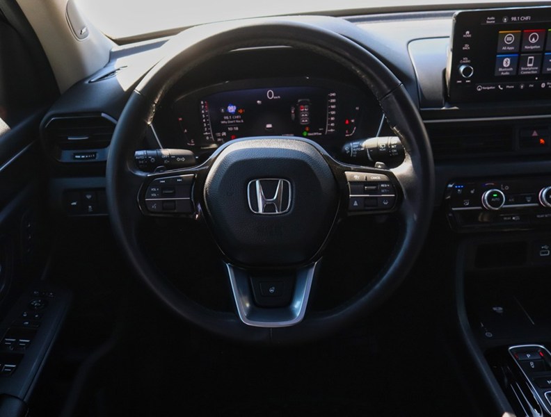 2025 Honda Pilot Touring AWD