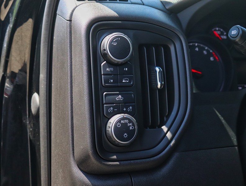 2023 Chevrolet Silverado 1500 4WD Crew Cab 157