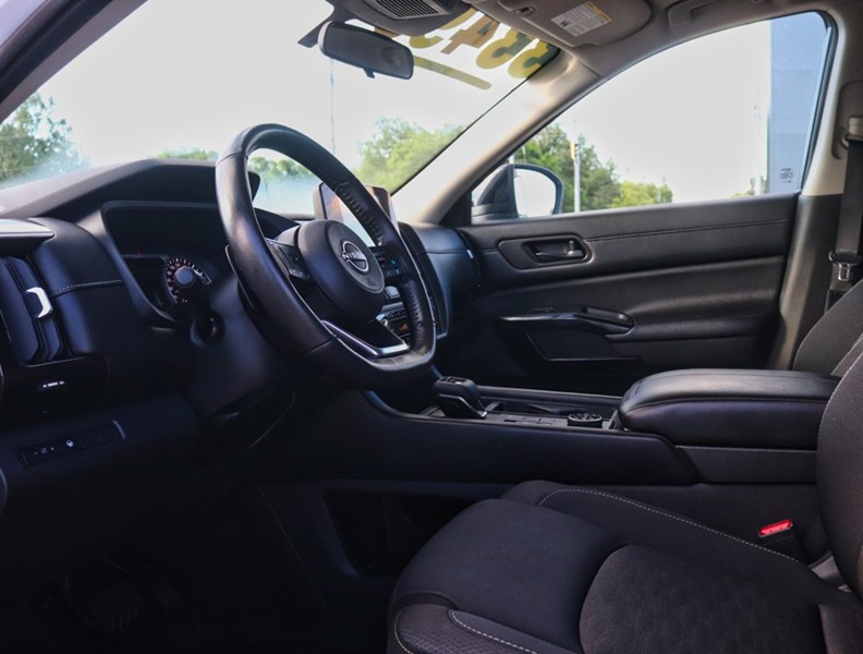 2024 Nissan Pathfinder S 4WD