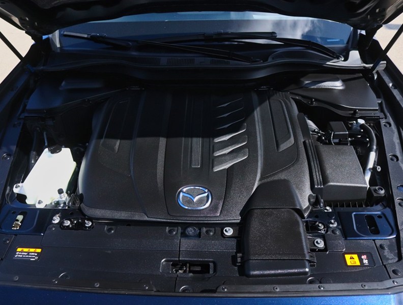 2025 Mazda CX-90 MHEV GT AWD