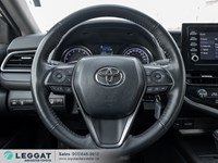 2024 Toyota Camry SE Auto