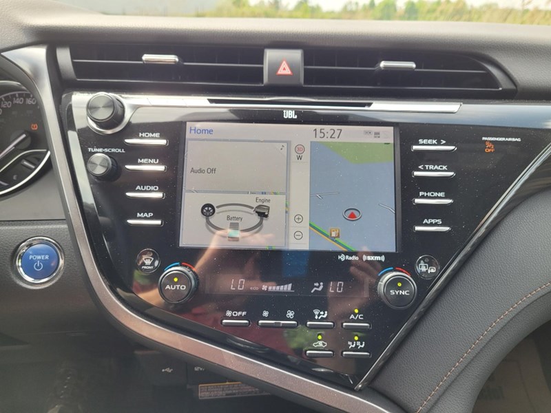 2020 Toyota Camry Hybrid Hybrid XLE Auto