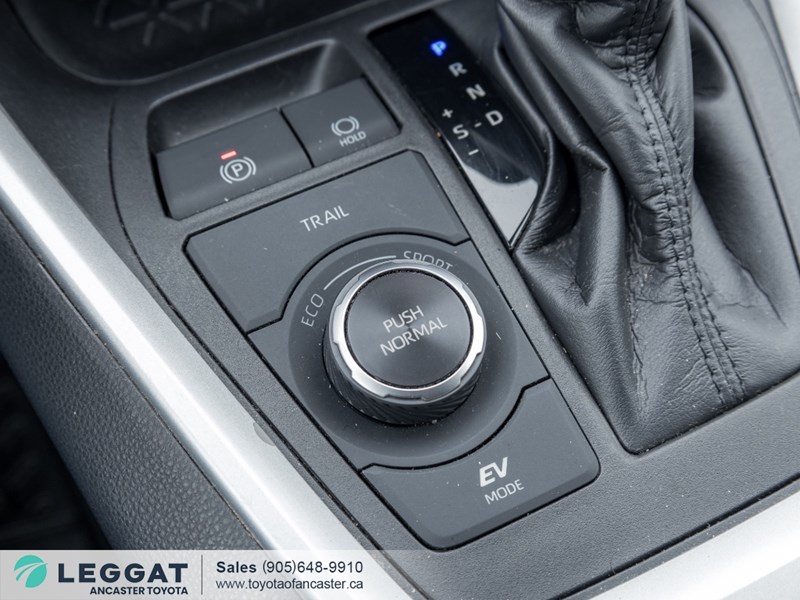 2020 Toyota RAV4 Hybrid Hybrid XLE AWD