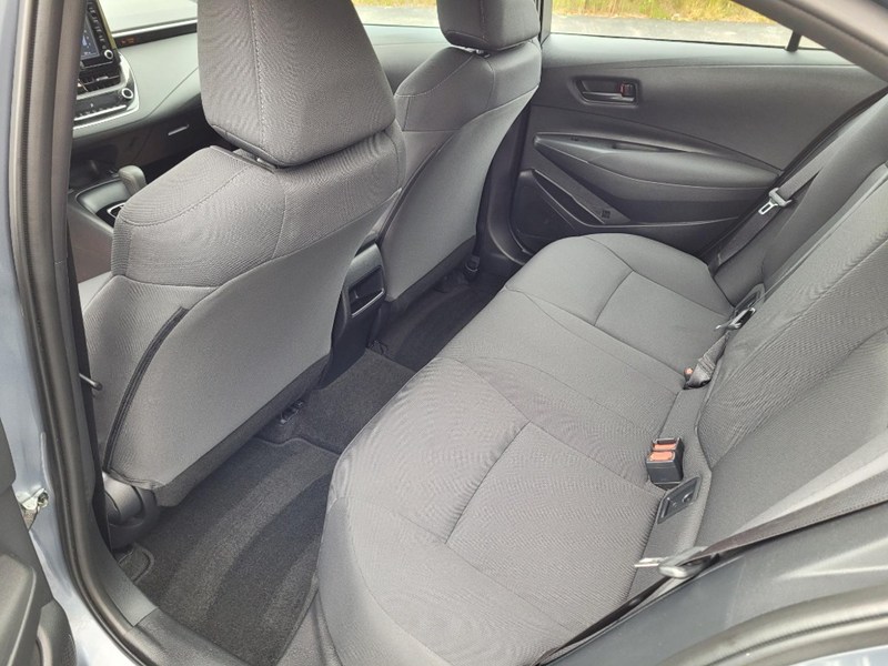 2022 Toyota Corolla LE CVT