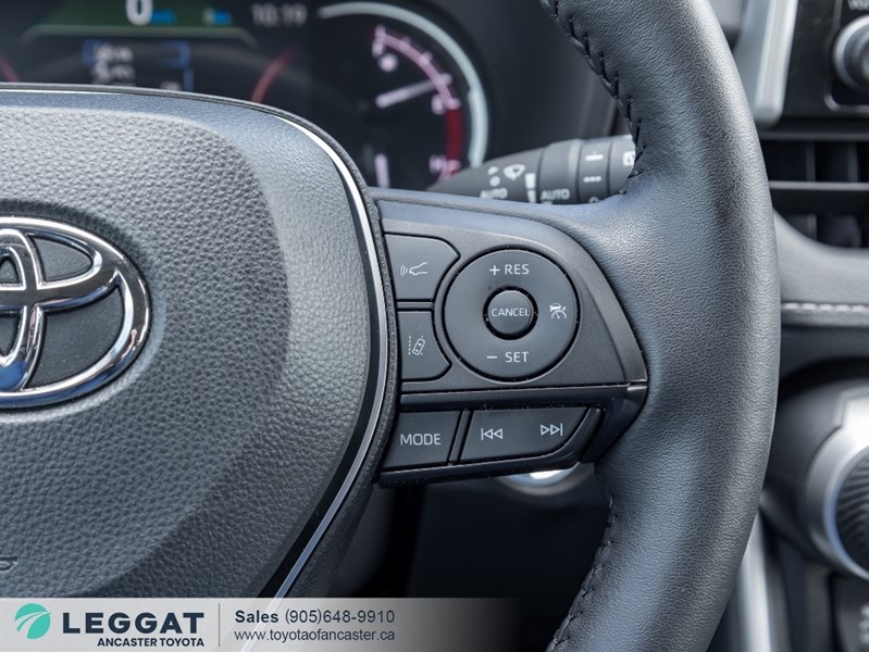 2024 Toyota RAV4 XLE AWD