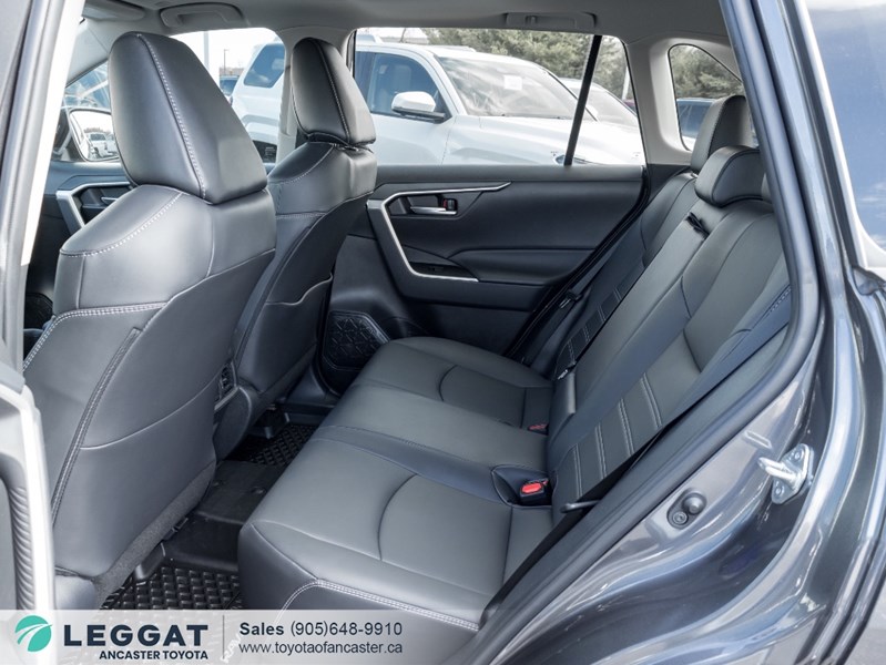 2024 Toyota RAV4 XLE AWD