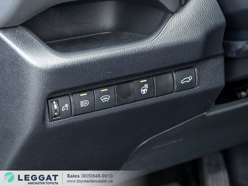 2024 Toyota RAV4 XLE AWD