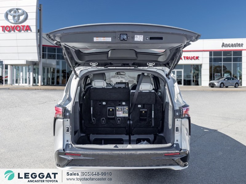 2024 Toyota Sienna XSE 7-Passenger AWD
