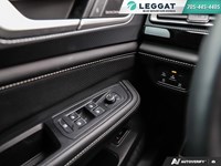 2024 Volkswagen Atlas Cross Sport Execline 2.0 TSI 4MOTION|Accident-Free