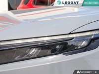 2024 Honda CR-V Hybrid Touring AWD|Off Lease|Accident Free|One Owner