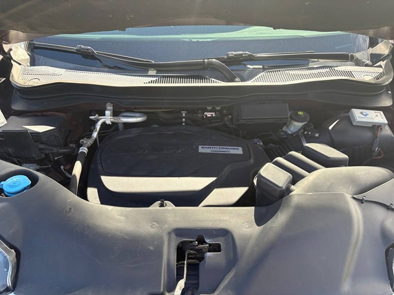 2019 Honda Pilot Touring 8-Passenger AWD|V6|TOWS 5,000LBS
