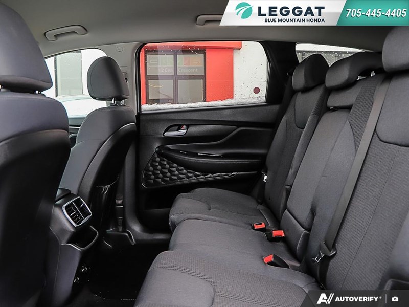 2019 Hyundai Santa Fe 2.4L Essential FWD w/Safety Package|Locally Drive