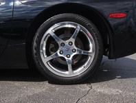 2004 Chevrolet Corvette 2dr Convertible
