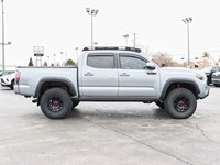 2017 Toyota Tacoma 4WD Double Cab V6 Man TRD Sport