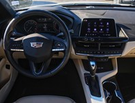 2023 Cadillac CT4 4dr Sdn Luxury