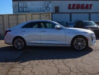 2023 Cadillac CT4 4dr Sdn Premium Luxury