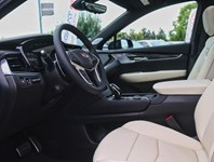 2026 Cadillac XT5 AWD 4dr Sport