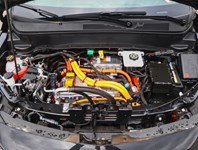 2027 Chevrolet Bolt FWD 4dr LT