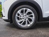 2027 Chevrolet Bolt FWD 4dr LT