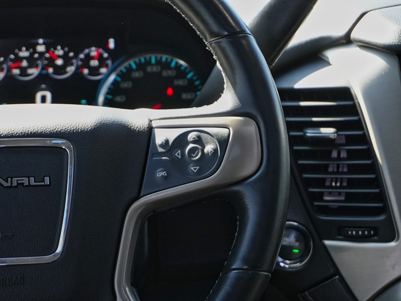 2017 GMC Yukon XL 4WD 4dr Denali