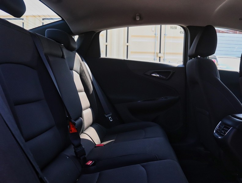 2018 Chevrolet Malibu 4dr Sdn LT w/1LT