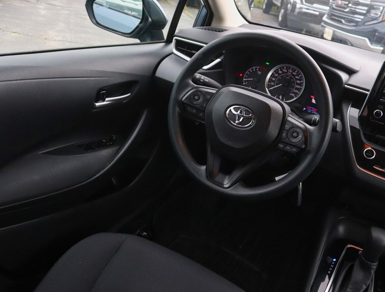 2020 Toyota Corolla LE | 68000KM | NEWBRAKES | GREATONGAS | BACKUPCAM
