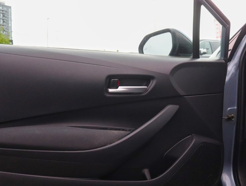 2020 Toyota Corolla LE | 68000KM | NEWBRAKES | GREATONGAS | BACKUPCAM