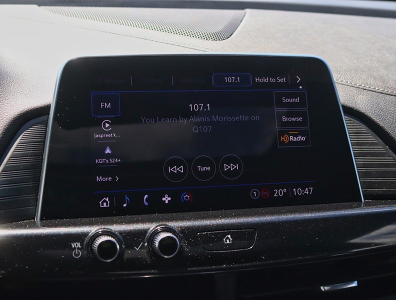 2022 Cadillac CT4 4dr Sdn Premium Luxury