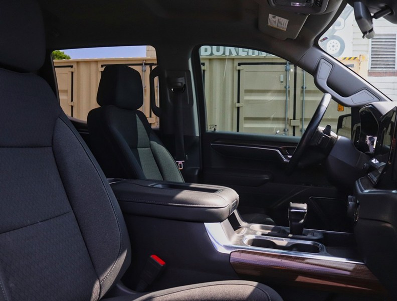 2022 Chevrolet Silverado 1500 4WD Crew Cab 147