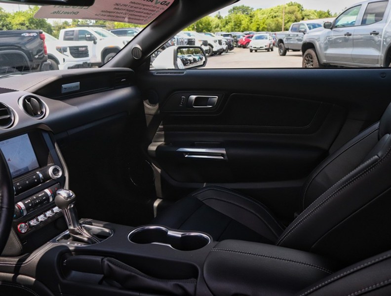 2022 Ford Mustang EcoBoost Convertible