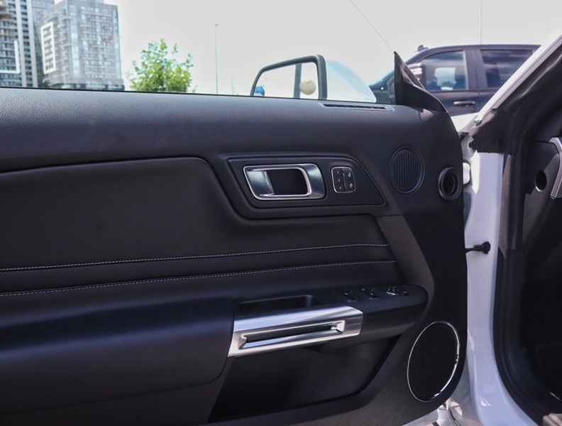 2022 Ford Mustang EcoBoost Convertible