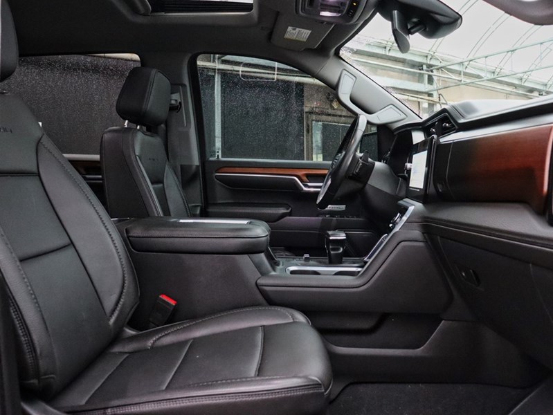 2022 GMC Sierra 1500 DENALI | 6.2L V8 | ROOF | ONLY71000KM | NEWBRAKES