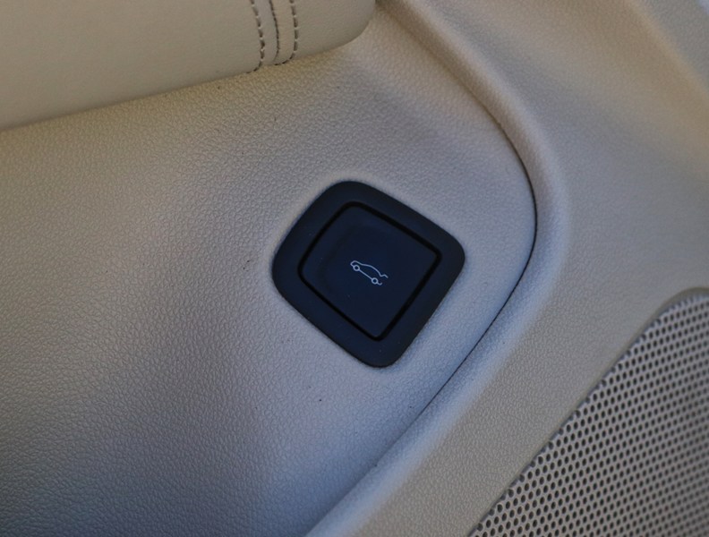 2023 Cadillac CT4 4dr Sdn Premium Luxury