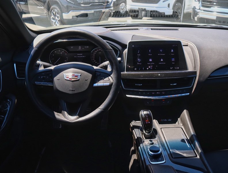 2024 Cadillac CT5 4dr Sdn Sport