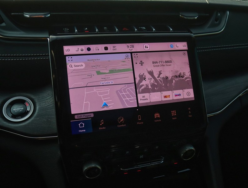 2025 Jeep Grand Cherokee Overland 4x4