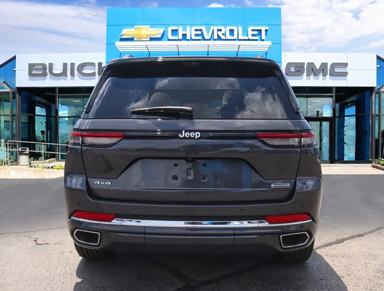 2025 Jeep Grand Cherokee Overland 4x4