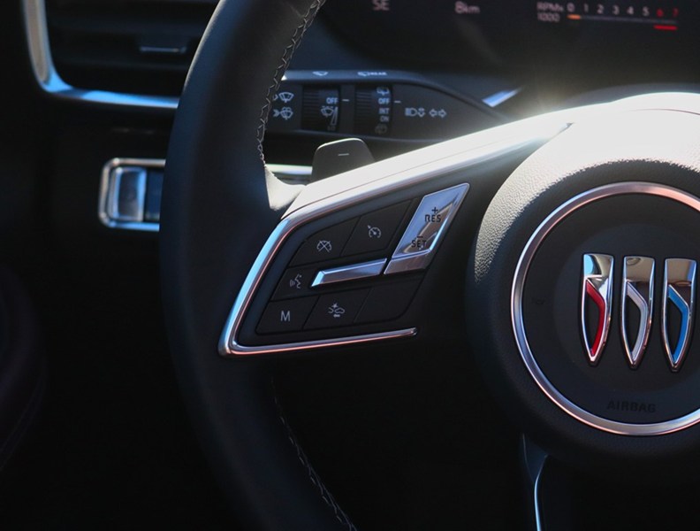 2026 Buick Envision AWD 4dr Sport Touring