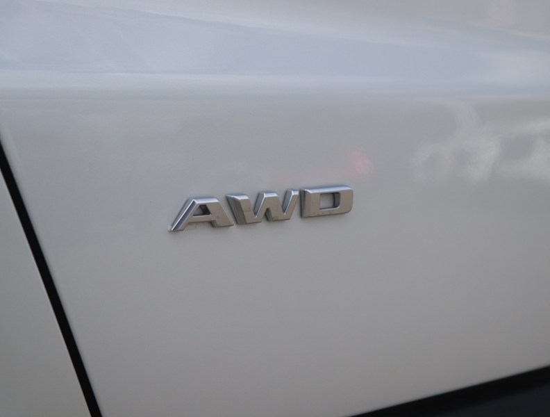 2026 Cadillac XT5 AWD 4dr Sport