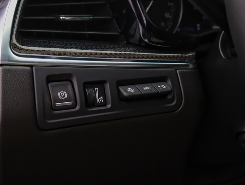 2026 Cadillac XT5 AWD 4dr Sport