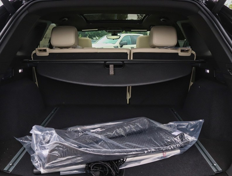 2026 Cadillac XT5 AWD 4dr Sport
