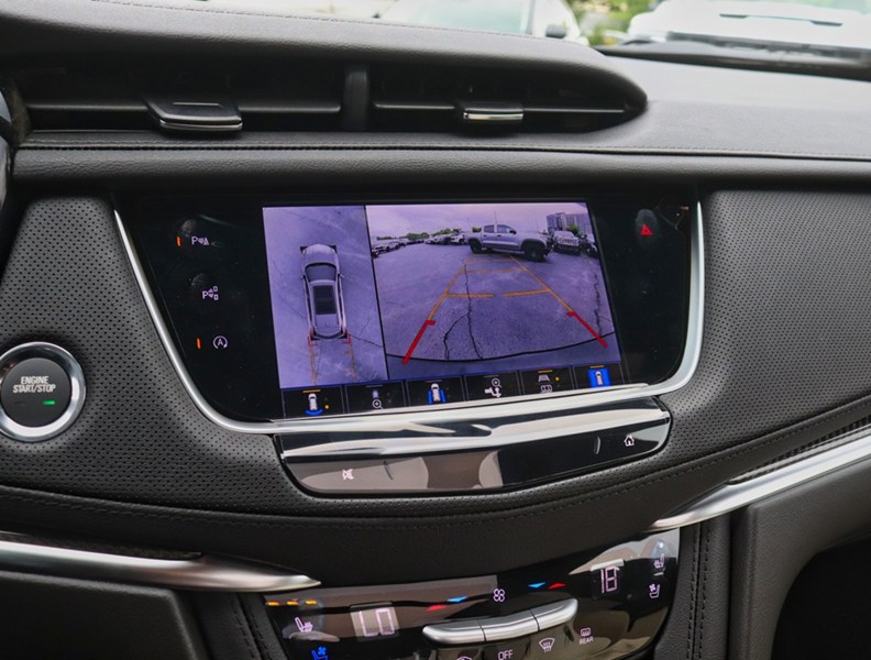 2026 Cadillac XT5 AWD 4dr Sport
