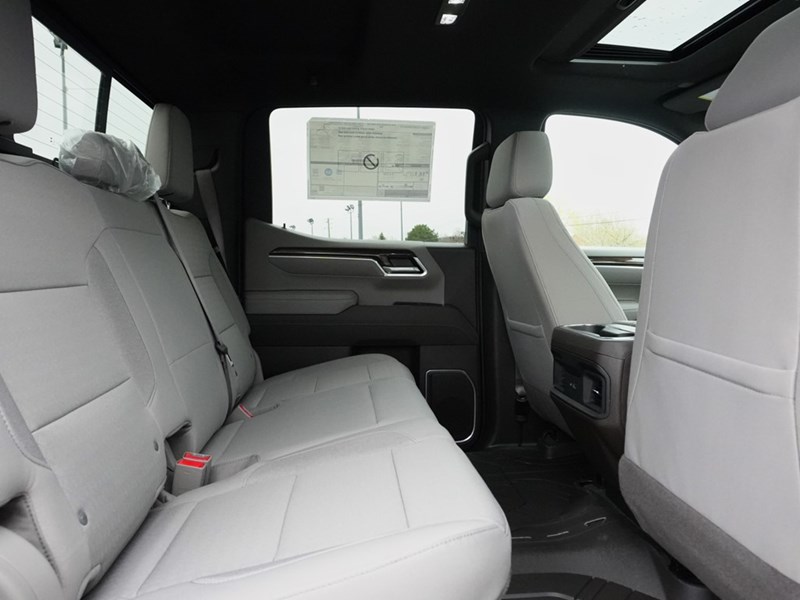 2026 Chevrolet Silverado 1500 4WD Crew Cab 147