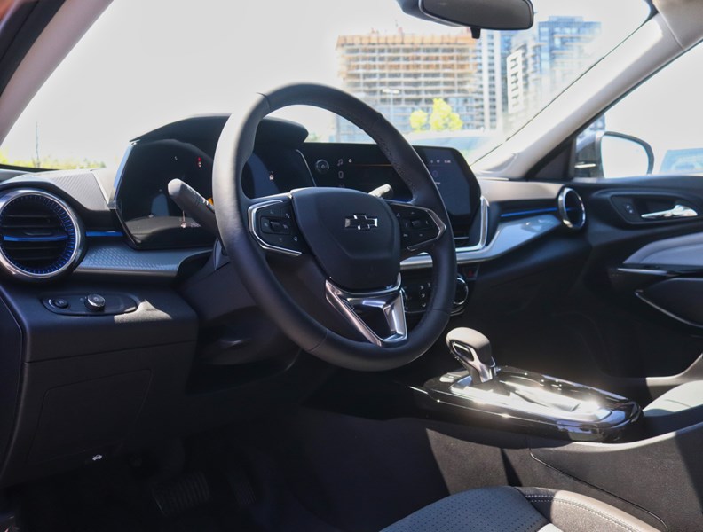 2026 Chevrolet Trax FWD 4dr LT