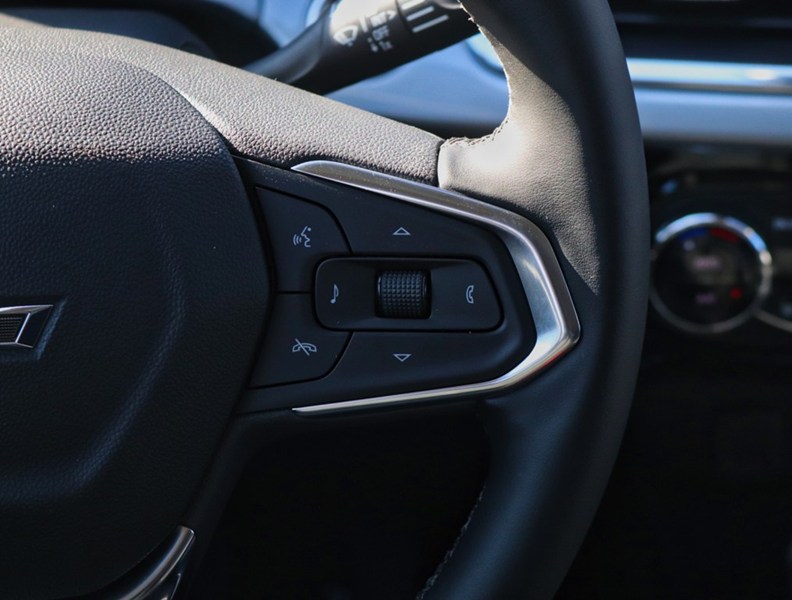 2026 Chevrolet Trax FWD 4dr LT