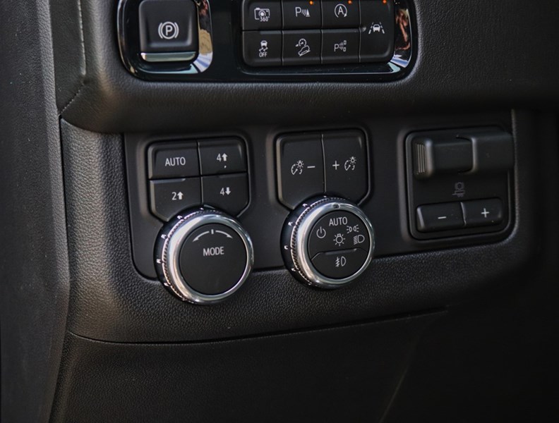 2026 GMC Yukon 4WD 4dr Denali