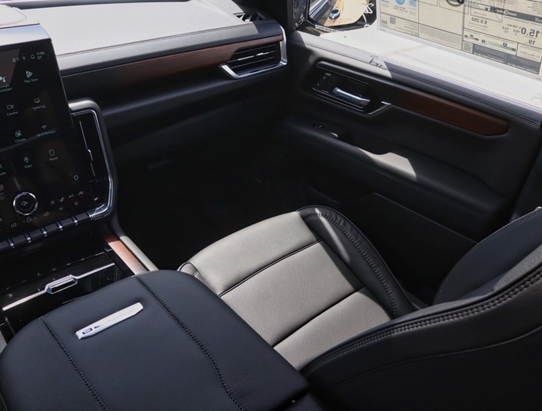 2026 GMC Yukon 4WD 4dr Denali
