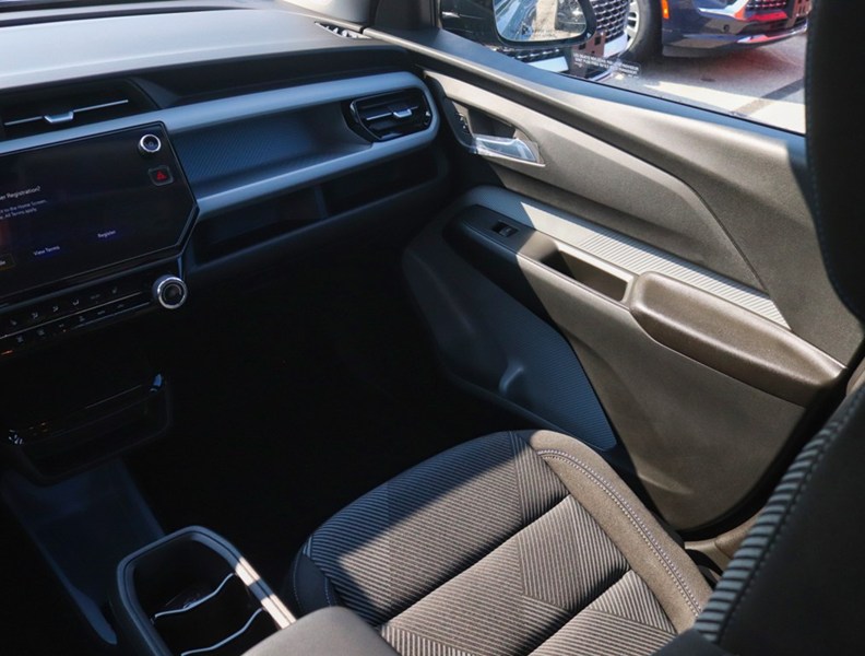 2027 Chevrolet Bolt FWD 4dr LT